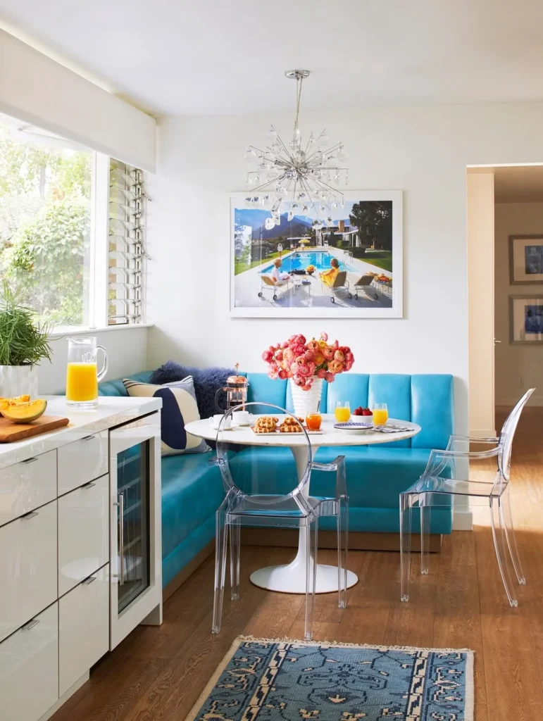 A Stylish Breakfast Nook