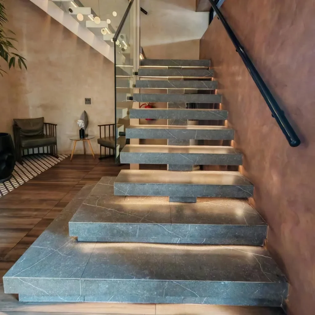 Luxury Floating Staircase