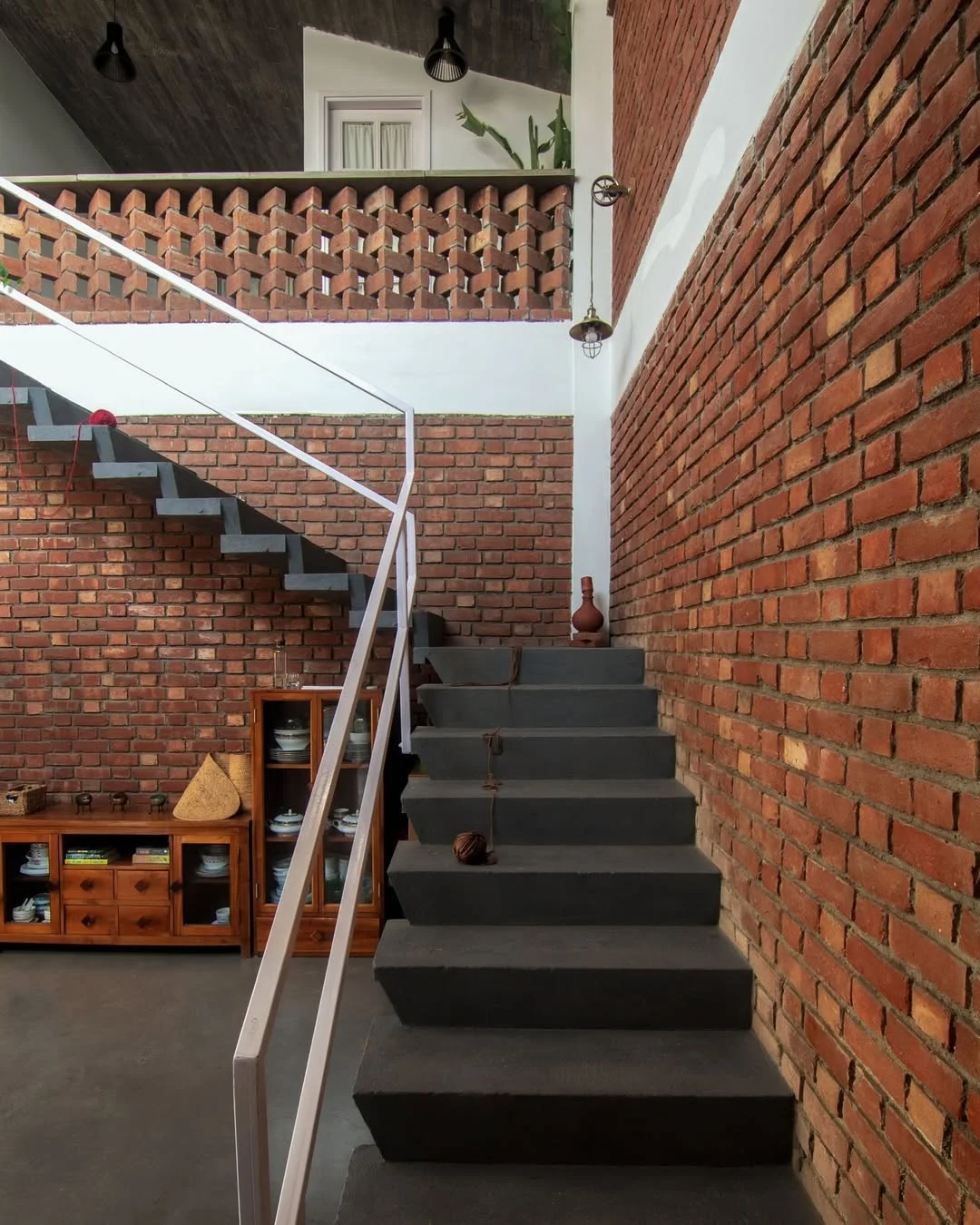 Minimalist Concrete Staircase