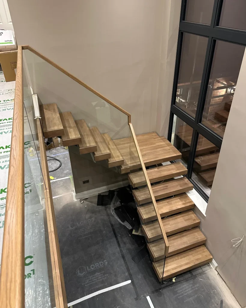 L-Shaped Staircase Ideas