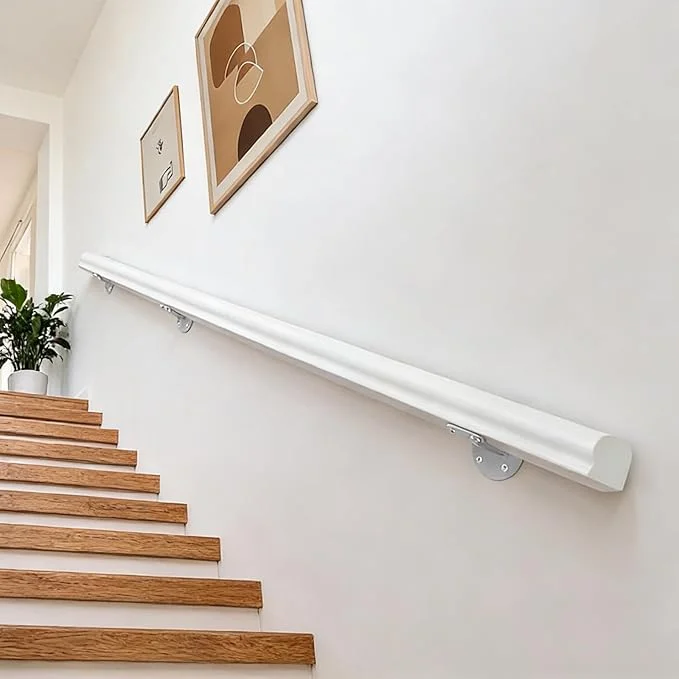 15 Staircase Railing Design Ideas for Stylish Homes 41 61WNsoqcbEL. AC SX679 1