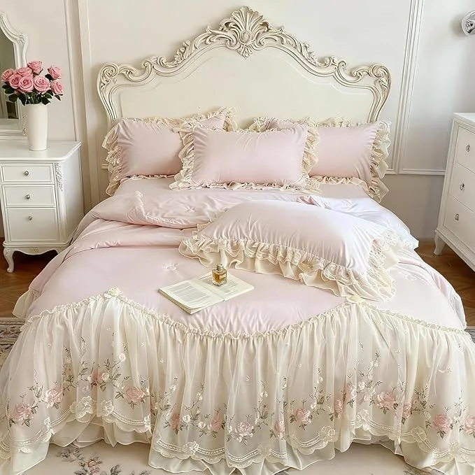 15 Vintage Floral Bedding for a Dreamy Bedroom 37 81wJOLG9l4L. AC SX679