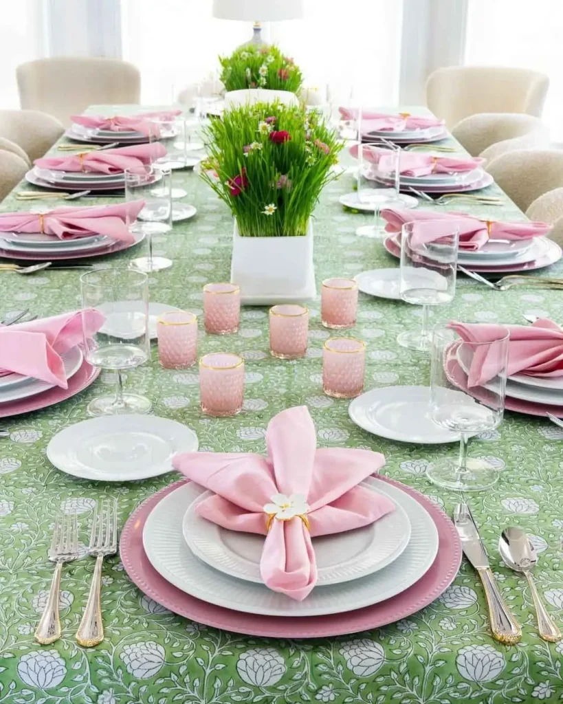 15 Spring Tablescapes Ideas for Fresh Gatherings 23 Spring Brunch Table Settings