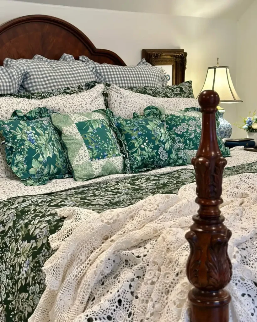 Green Cottage Style Bedding