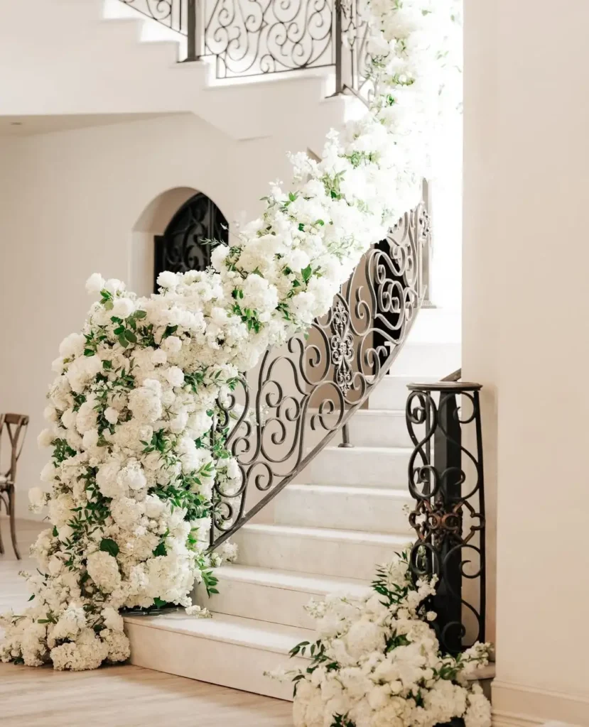15 Staircase Decor Ideas to Elevate Your Home 3 Staircase Decor Ideas