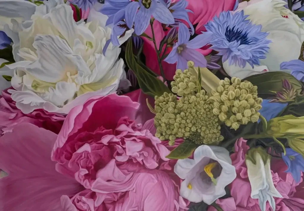 25 Floral Bedding Ideas for a Fresh Bedroom Look 3 Large Scale Blossom Prints