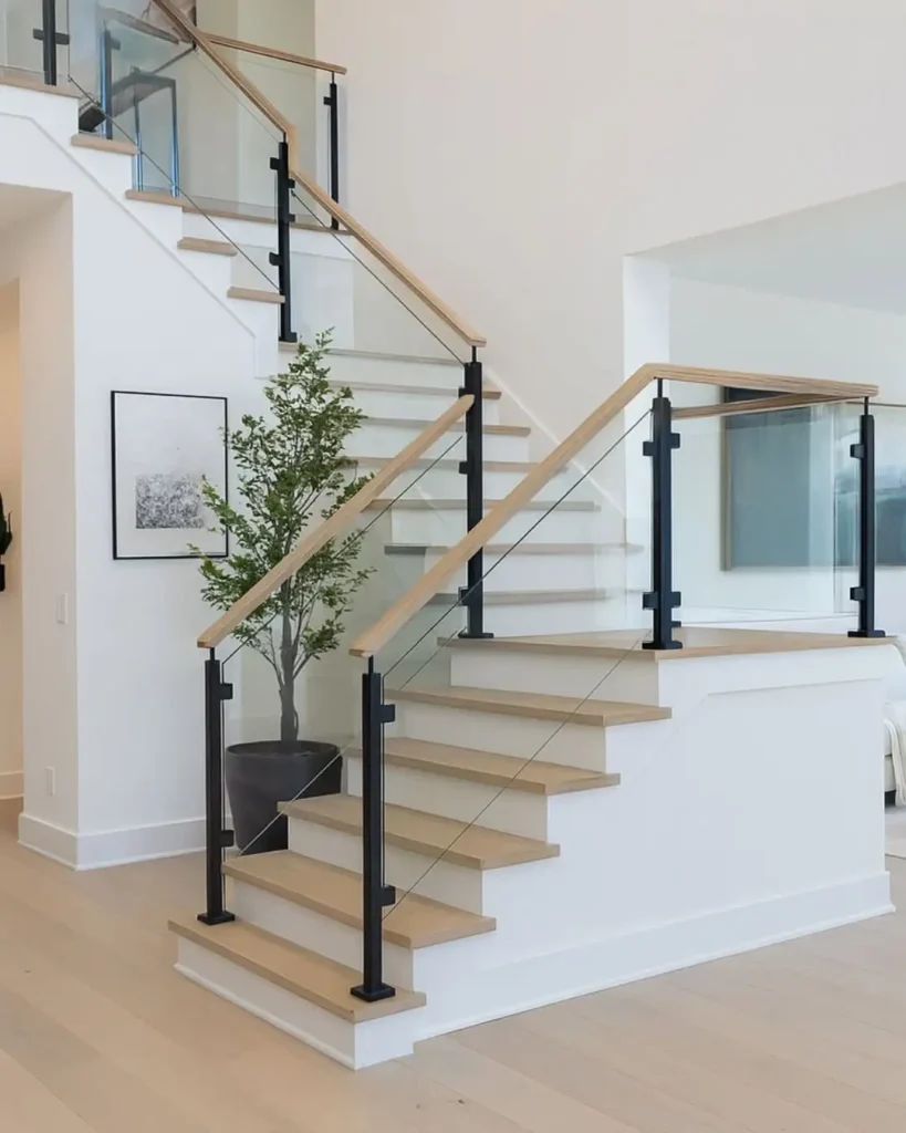 Modern Glass Staircase