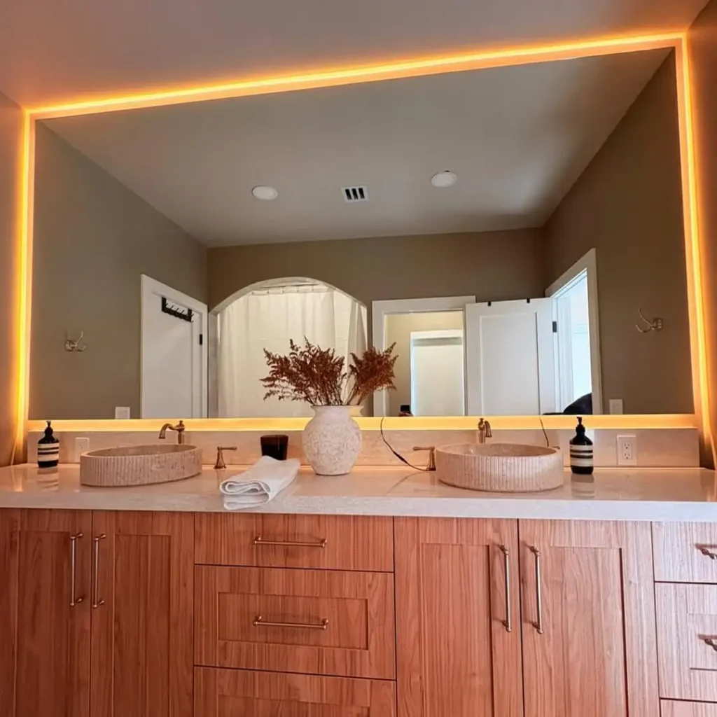 16 Bright Bathroom Lighting Ideas for Every Mood 1 Vanity Mirror Lighting Designs