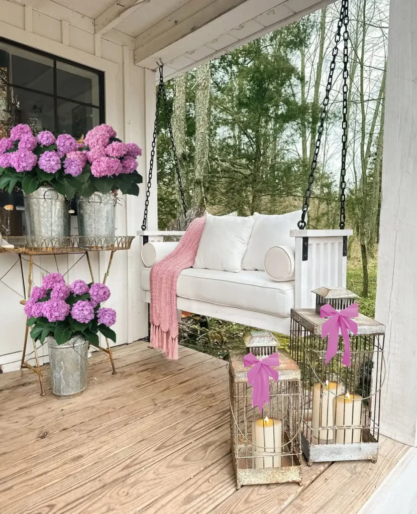 Decorating around a porch swing