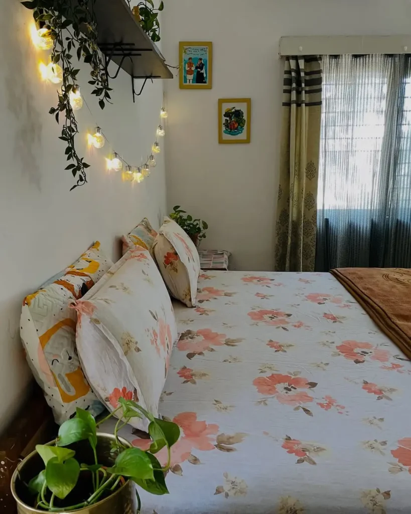 25 Floral Bedding Ideas for a Fresh Bedroom Look 49 Floral Bedding for Small Bedrooms Scale Tips