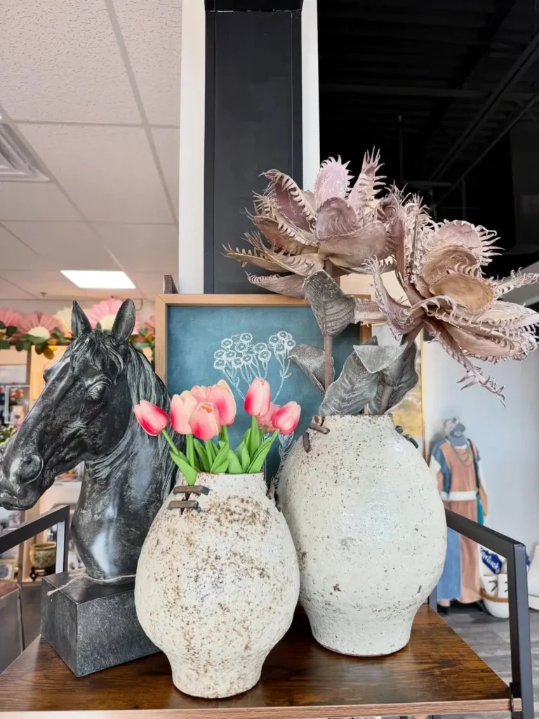 15 Spring mantle decor ideas for a fresh home look 31 Textured Vase Arrangements