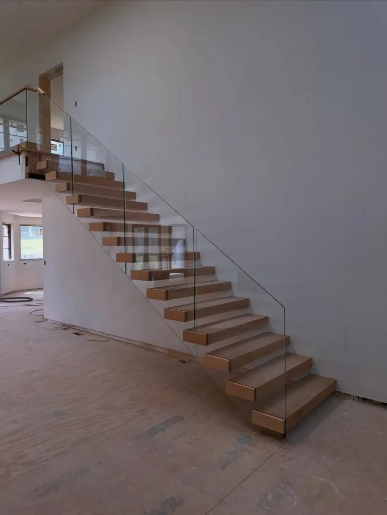 Frameless Glass Staircase