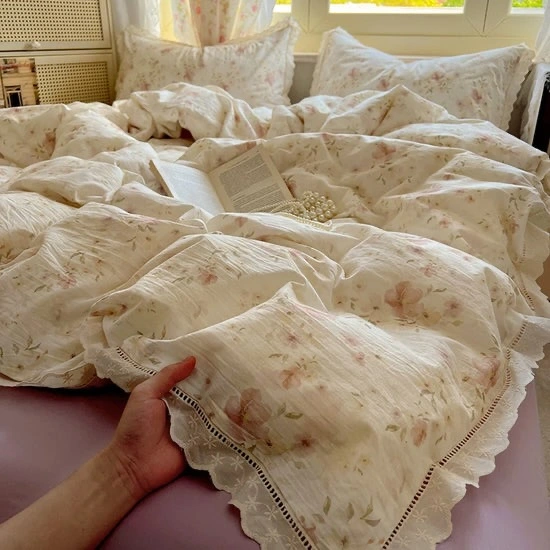 15 Vintage Floral Bedding for a Dreamy Bedroom 7 Todays aesthetic COTTAGECORE 🌿🤍Soft florals airy fabrics and cozy countryside charm — cott