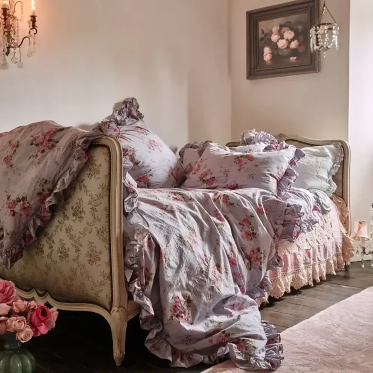 Vintage Floral Bedding
