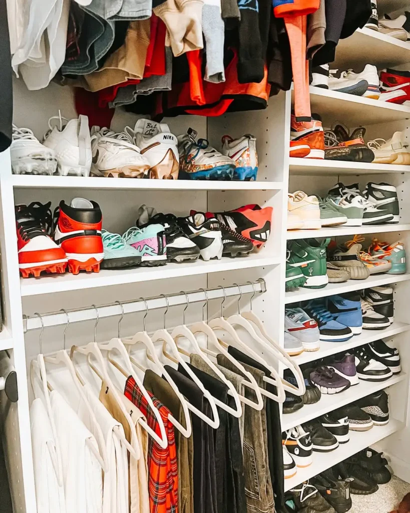 Built In Shoe Cabinet Closet