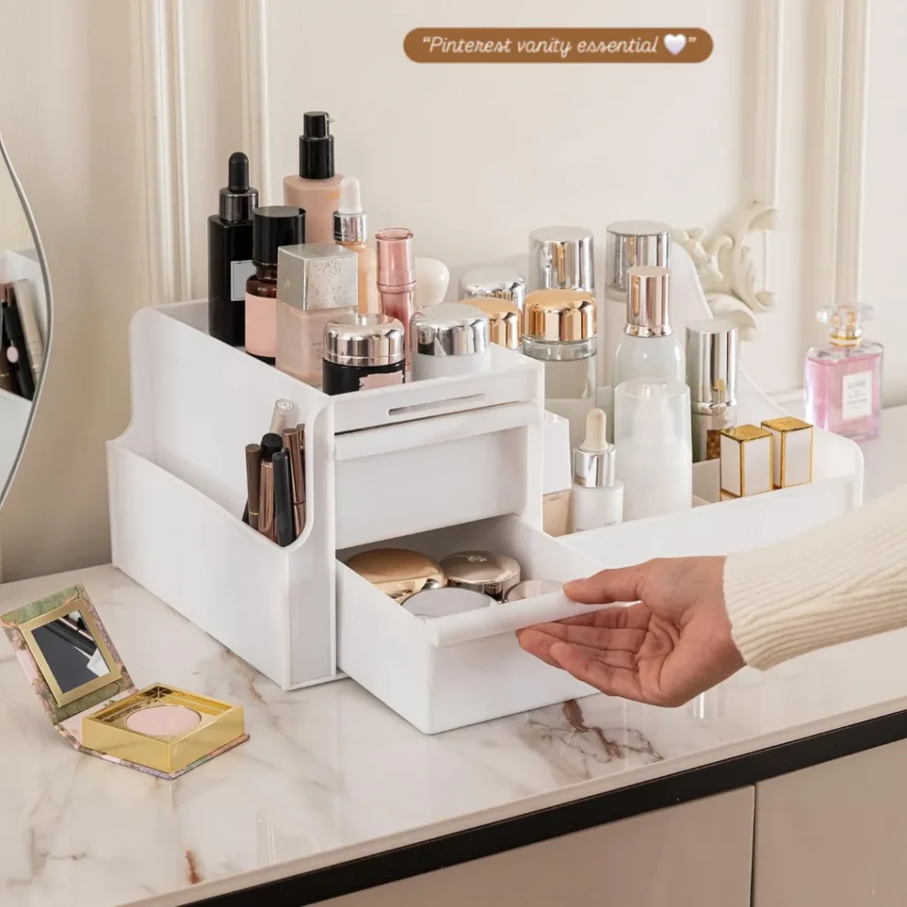 17 Vanity Organization Ideas For a calm, Stylish Vanity 13 Minimal Clutter Vanity Setups