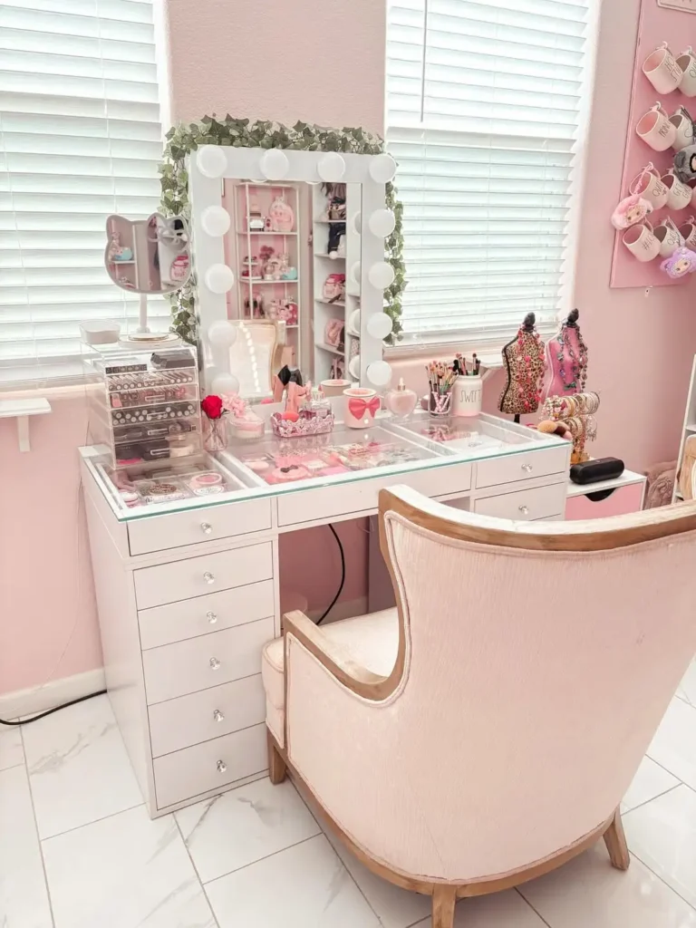 Aesthetic Vanity Decor Styling