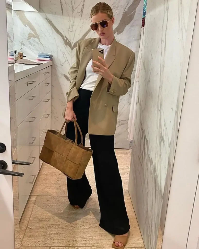 Mirror Selfie Fashion Shots