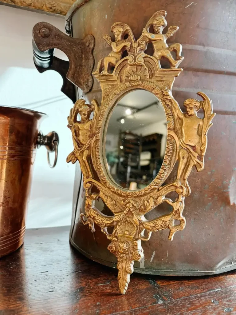 17 Vintage Mirror Ideas to Elevate Your Space 3 Victorian Antique Mirrors