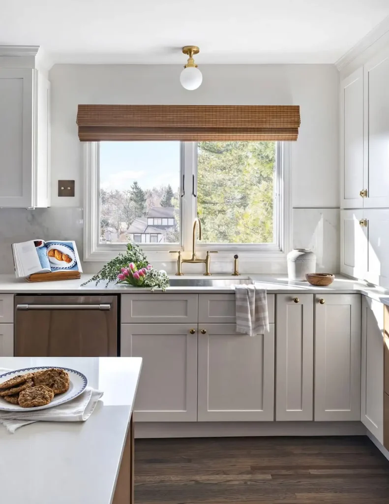 15 Kitchen Paint Colors That Instantly Refresh 45 Small Kitchen Color Tricks