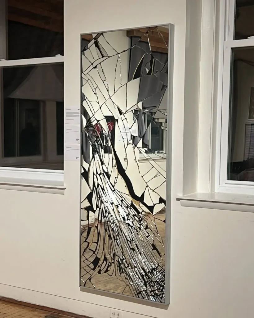 DIY Broken Mirror Wall Art