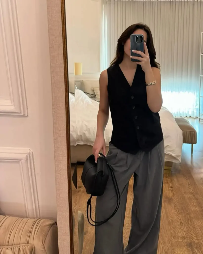 Bedroom Mirror Selfie Aesthetic