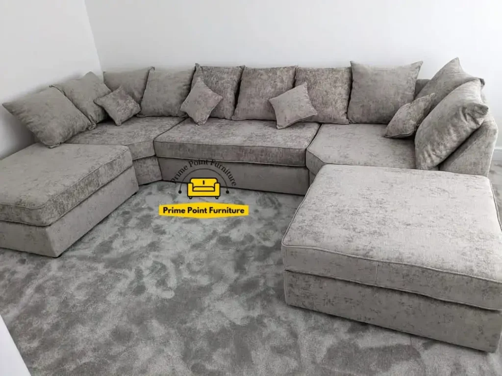 17 L shape sofa living room ideas for cozy style 27 Compact Apartment L Sofas